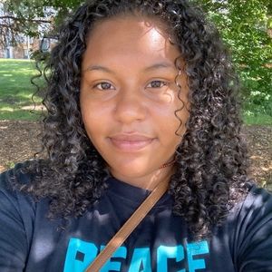 Meet your Posher, Monika